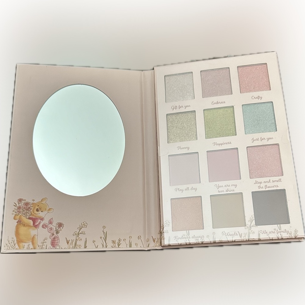 Ltd Ed. DISNEY Winnie the Pooh & Piglet Eyeshadow Palette by Taste Beauty